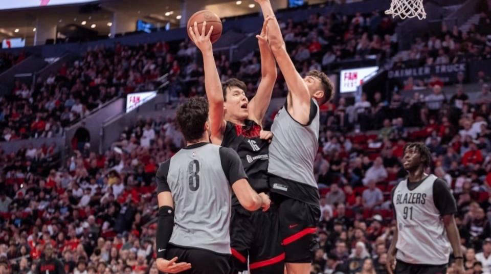 欧篮联倒计时；尼斯赛前再遭质疑；细节引发关注；媒体盛赞；训练强度明显提升的简单介绍