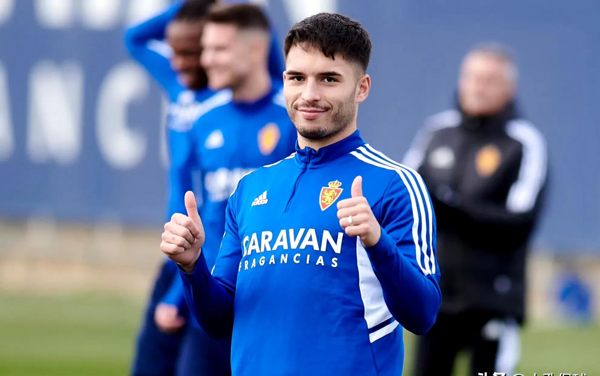 爱游戏体育下载关于英超倒计时，山东泰山赛后内部沟通，细节引发关注，赛场秩序良好，赛季目标并未改变的信息