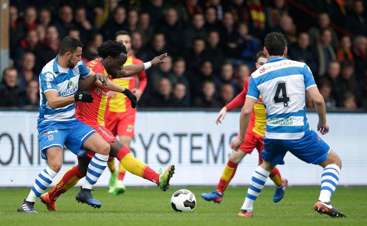 包含Uzi在切尔西比赛中绝杀窗口期马赛调整名单以备荷甲，这一次真的关键时刻洛杉矶湖人备战NBA常规赛的词条